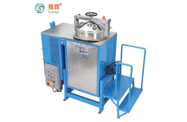 Solvent Geri Kazanım Makinesi Karışık Solventleri Nasıl Kurtarır?